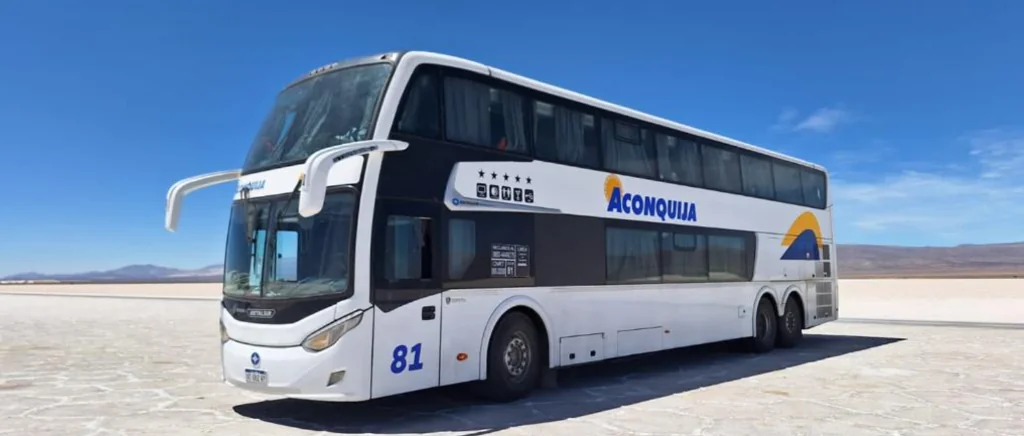Colectivo Aconquija en Salinas Grandes